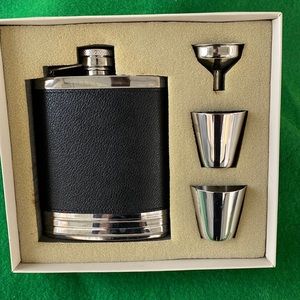 Lenox Flask Set “Tin Can Alley” Flask Set with Original Box